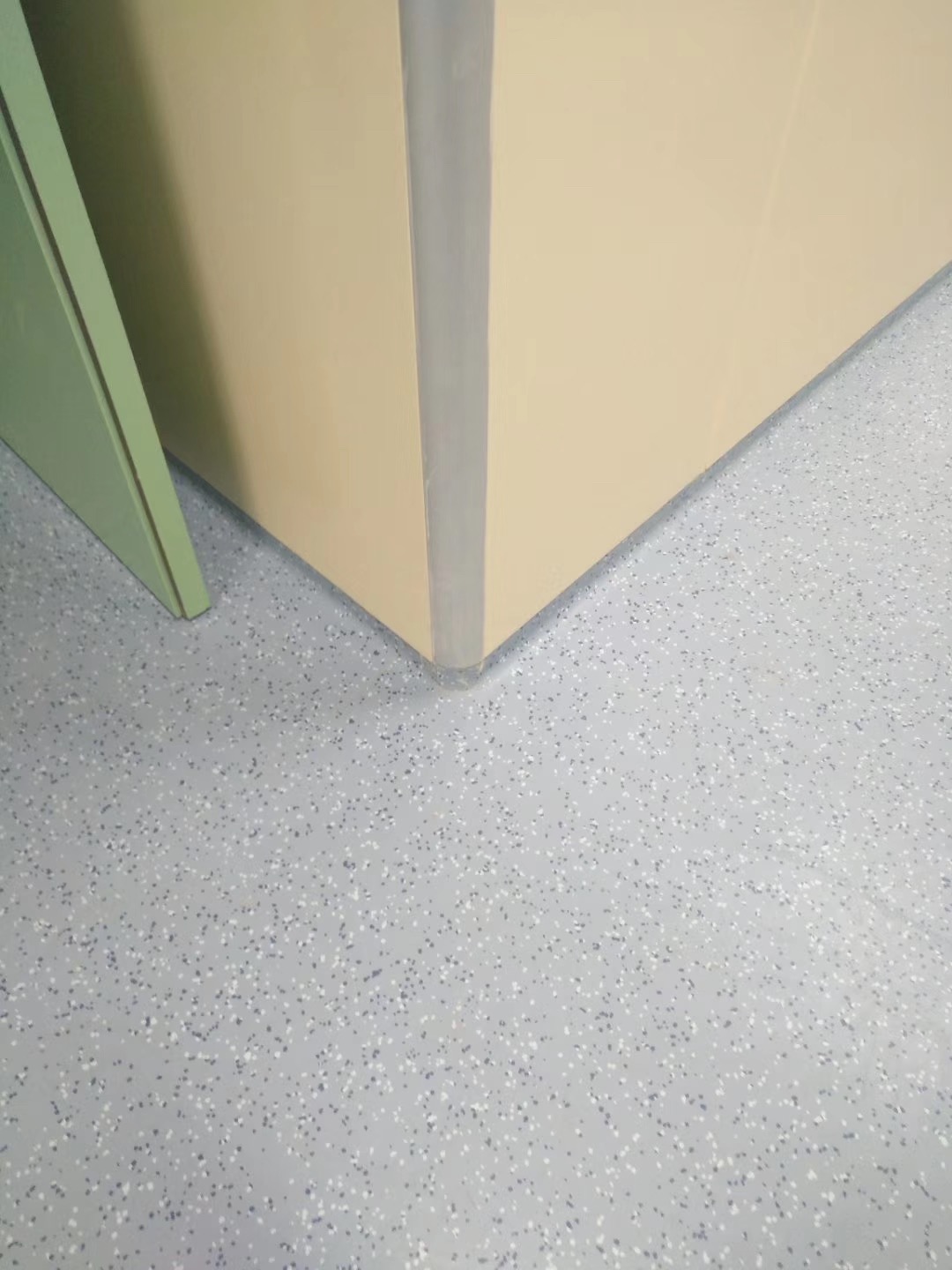 \